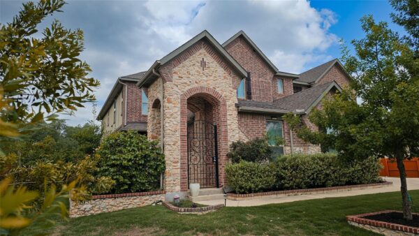 4429 Cherry Bark Dr, Leander