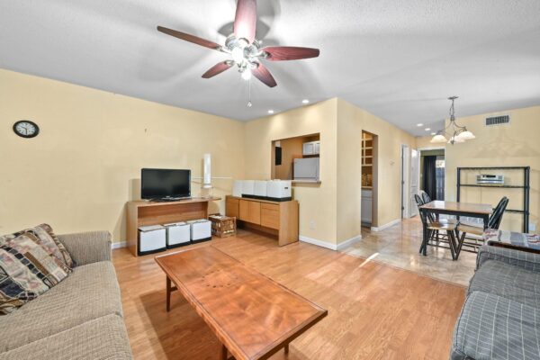 2425 Ashdale Dr #28, Austin