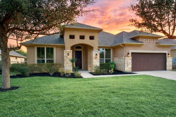 4725 Mont Blanc Dr, Bee Cave