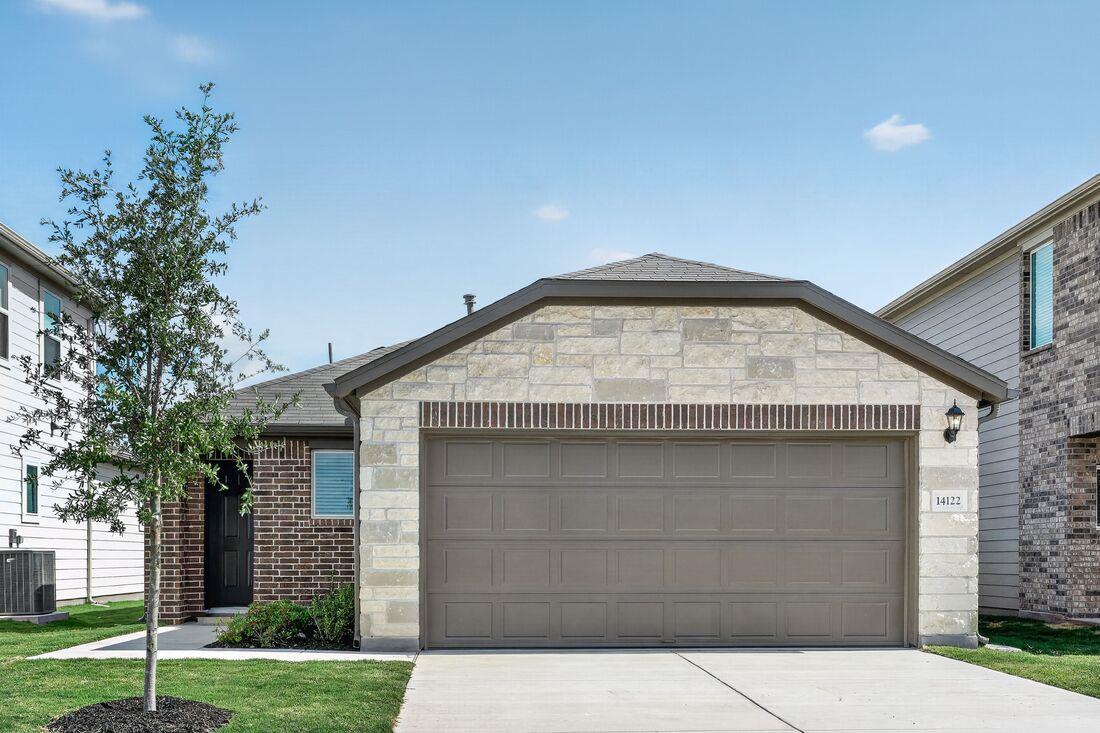 14122 Edna Maxine Walk, Del Valle, TX 78617