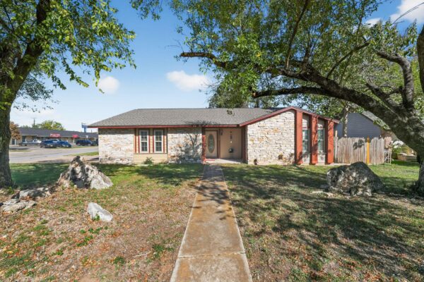 1209 Sagebrush Dr, Round Rock
