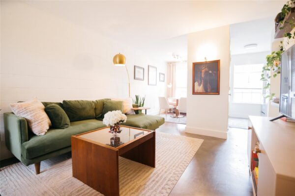 300 Crockett St #209, Austin