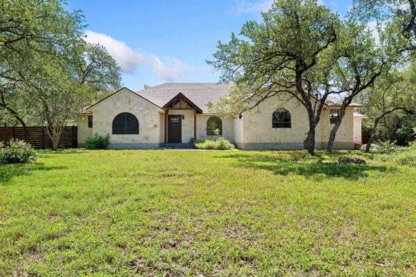 105 N Laurelwood Dr, Austin