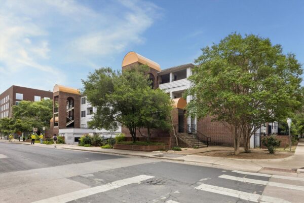 501 W 26th St #121, Austin
