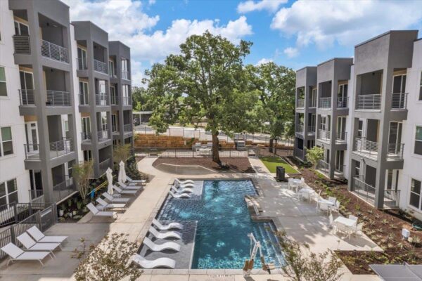 4801 Springdale Rd #1402, Austin