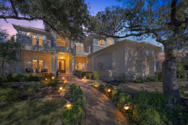 9808 Tree Bend Cv, Austin