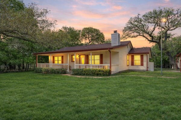 10706 Creek View Dr, Austin