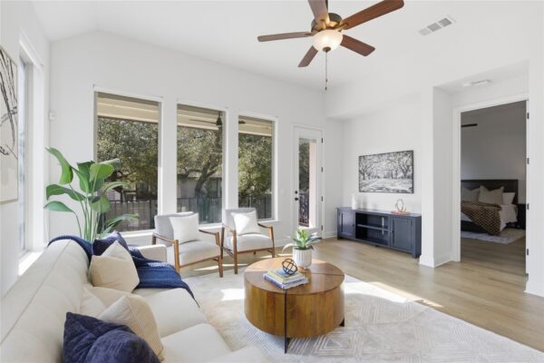 225 Diamondback Dr, Georgetown