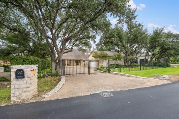 52 Club Estates Pkwy, The Hills