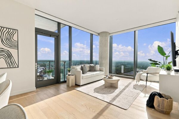 44 East Ave #3604, Austin