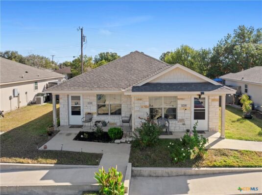 1239 Honor Ln, Temple