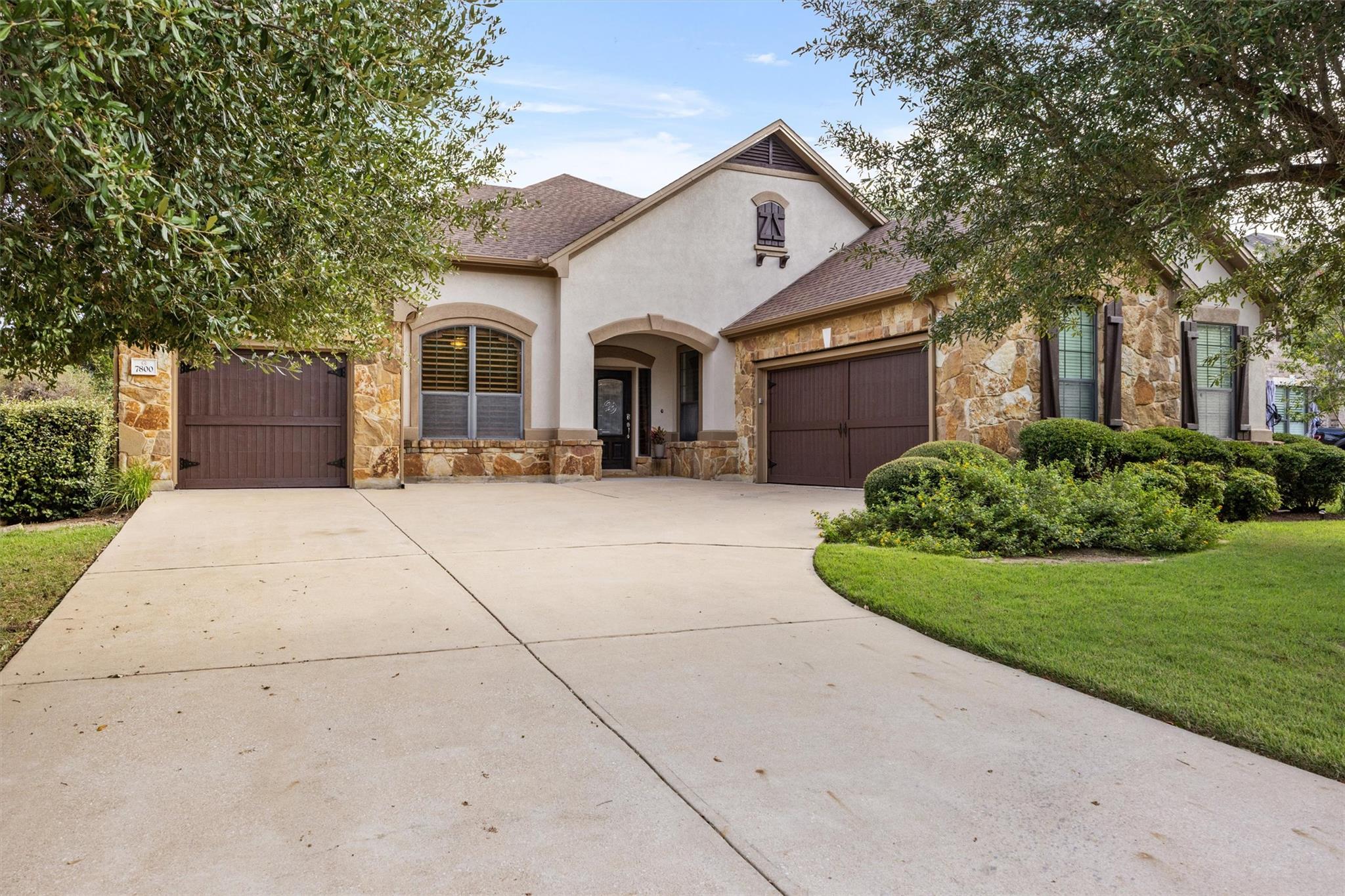 7800 Haggans Ln, Austin, TX 78739