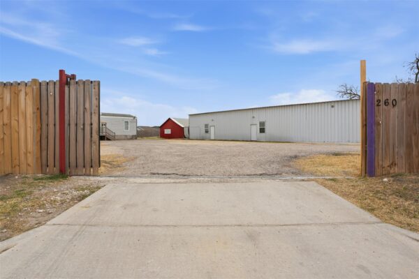 260 Ganado Dr, Kyle