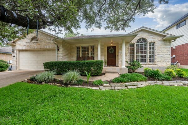 8112 Luling Ln, Austin