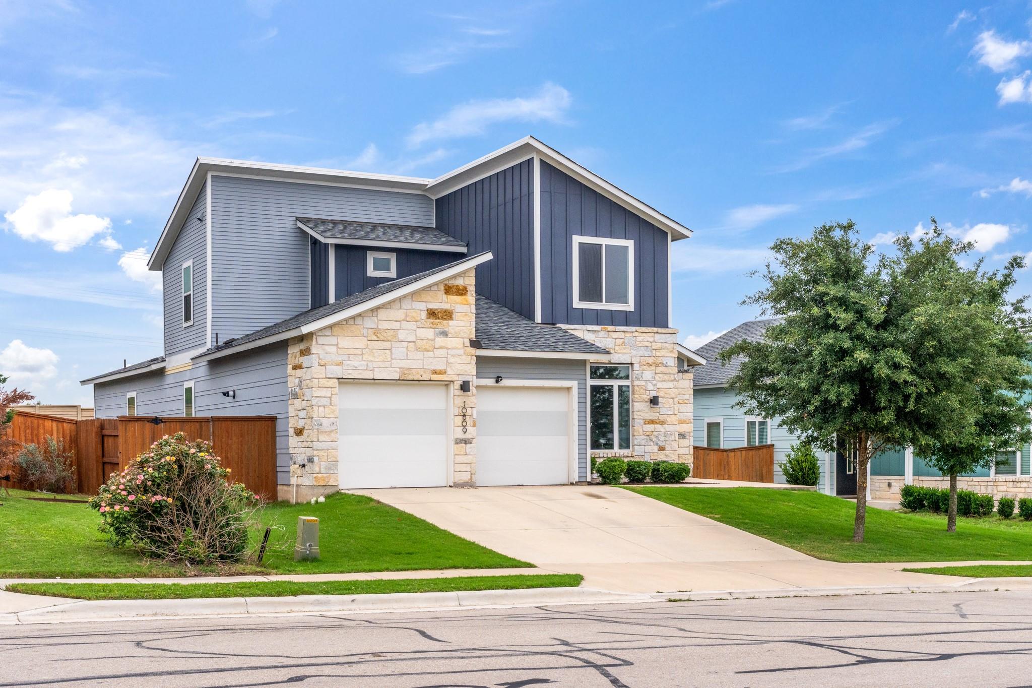 10809 Charger Way, Manor, TX 78653