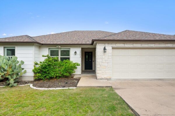 2003 Rain Water Dr, Austin