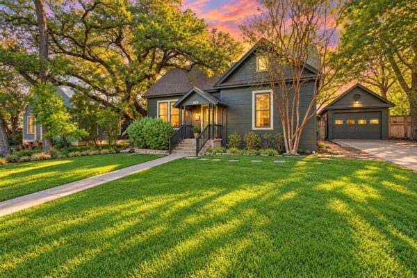 1709 Brackenridge St, Austin