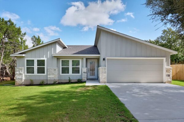 20102 Lee Ln, Lago Vista
