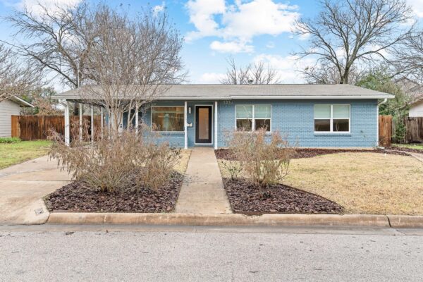 1310 Dwyce Dr, Austin