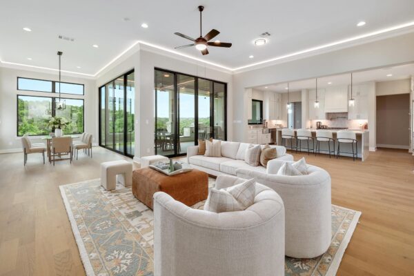 3601 Easy Money St, Leander