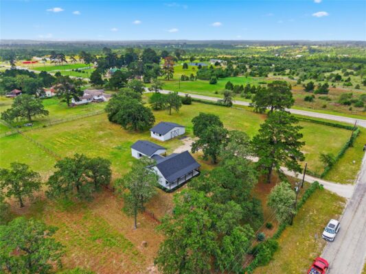 107 Longhorn Dr, Bastrop