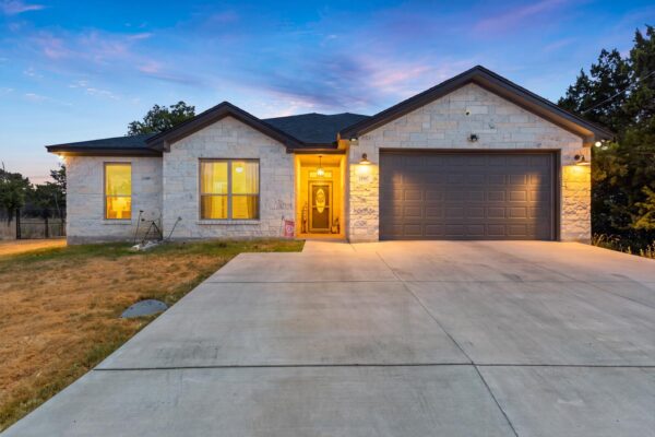 15987 Crockett Dr, Temple