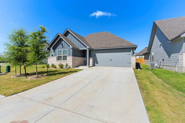 165 Hugh Dr, Killeen
