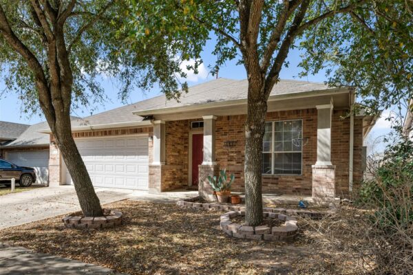 221 Stone Crest Blvd, Buda