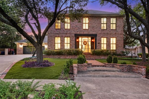 1208 Grosvener Ct, Austin