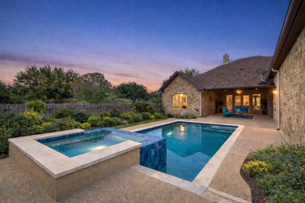 114 Preston Trl, Meadowlakes