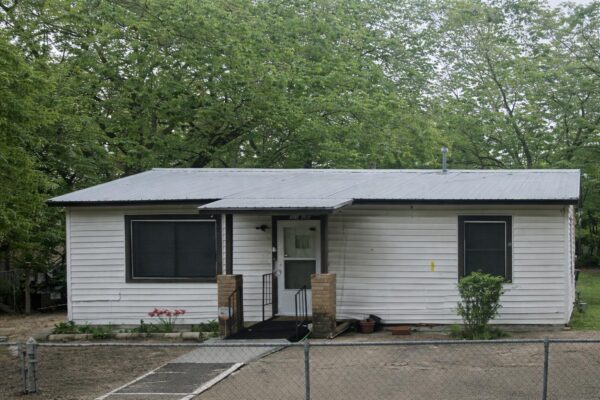 1127 Mark St #D, Austin