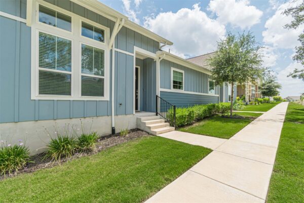 120 Stewart Dr #101, San Marcos