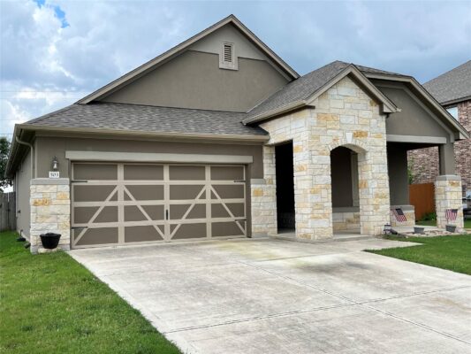 503 Yosemite Trl, Taylor