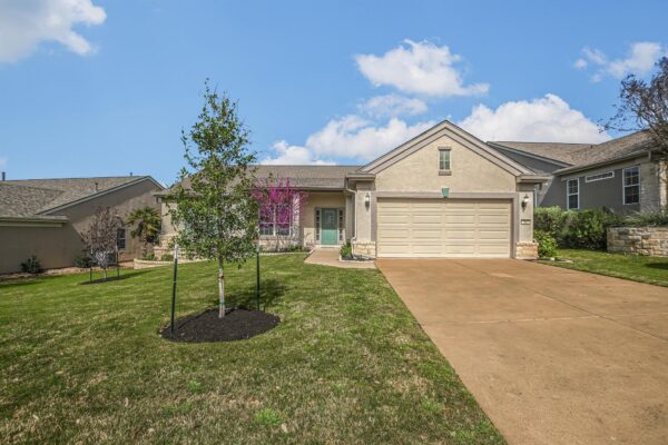 303 Goose Island Dr, Georgetown