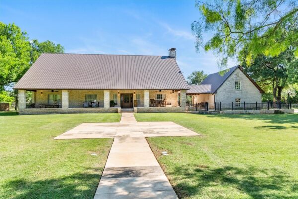 150 Shady Ln, Marble Falls