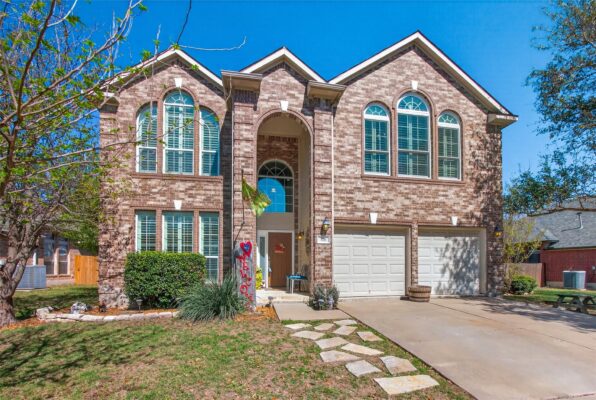 376 Sweet Gum Dr, Kyle