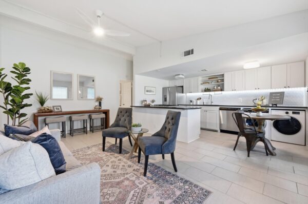 5601 Woodrow Ave #3-113, Austin