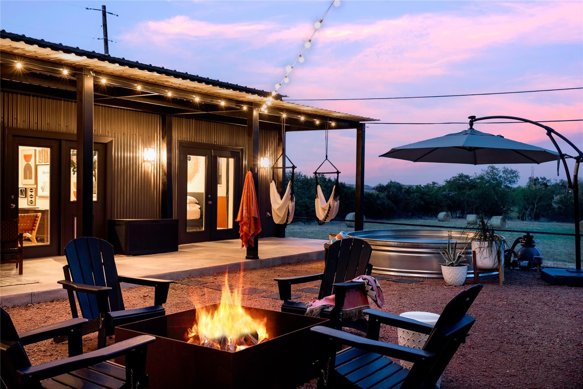 849 W Live Oak St, Fredericksburg, TX 78624