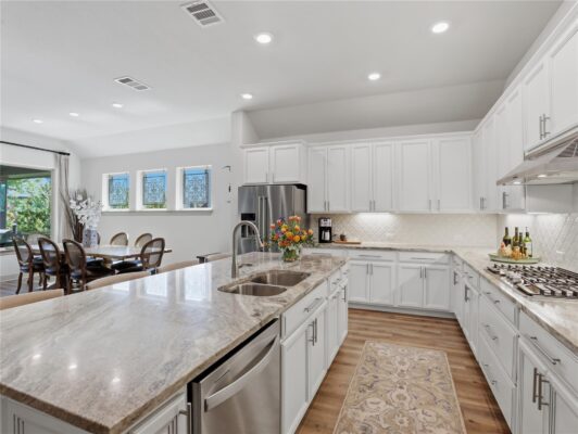 112 Mountain Lion Rd, Georgetown