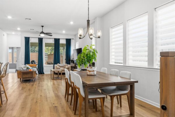 120 Monterey Oak Trl, Georgetown