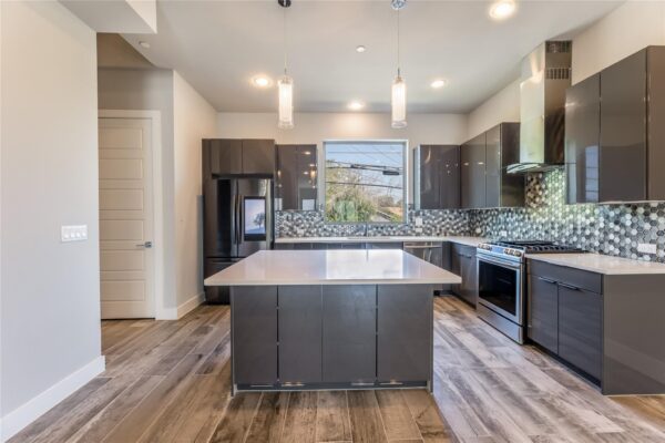 1417 Kramer Ln #9, Austin