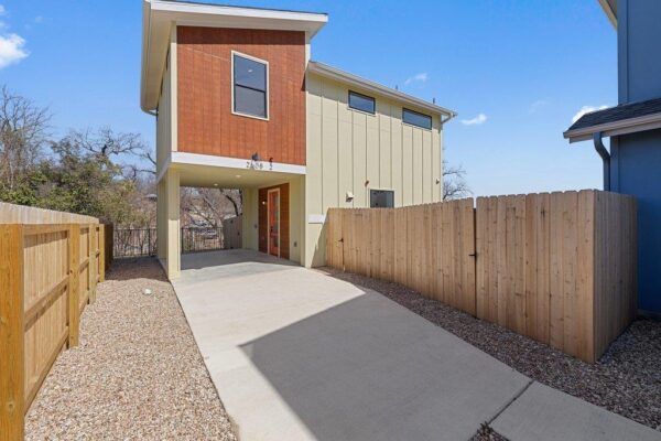 2608 Bristol Dr #2, Austin