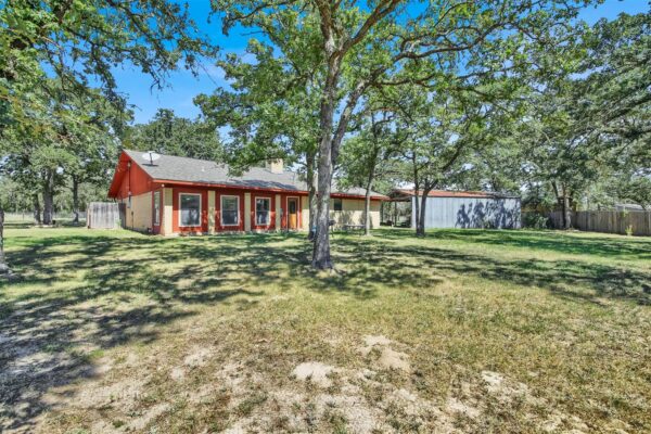 191 Jordan Ln, Elgin
