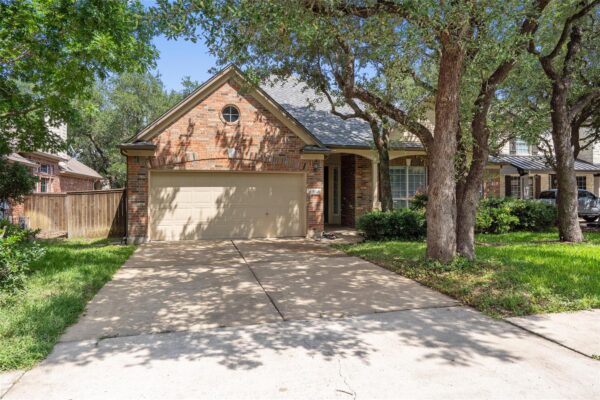 10421 Hansa Dr, Austin