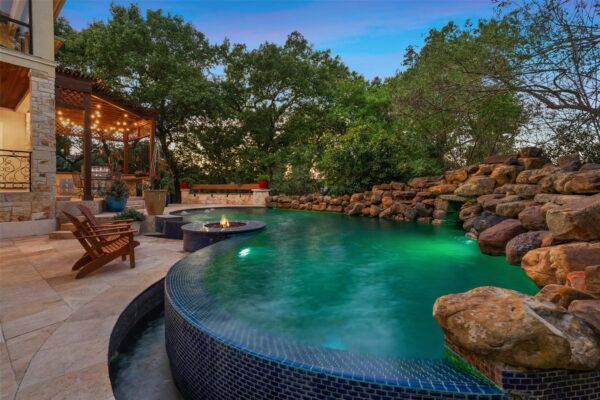 9308 Travertine Cv, Austin