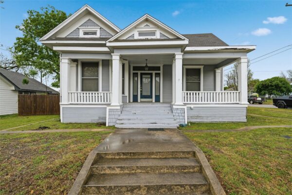 803 N 3rd St, Temple