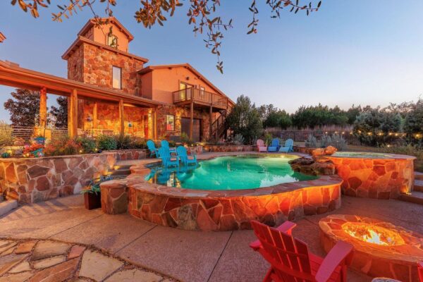 281 Cedar Mountain Dr, Marble Falls
