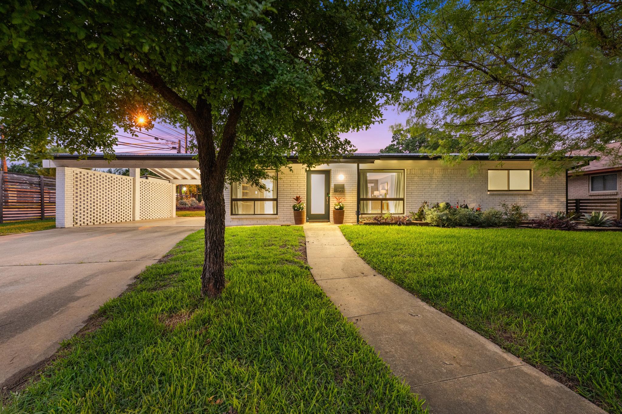 1723 Fawn Dr, Austin, TX 78741