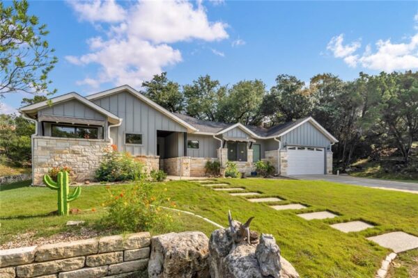 20714 Harrison Cv, Lago Vista