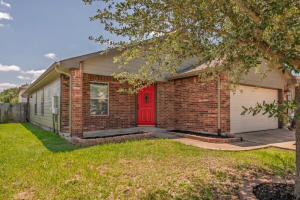 12521 Campana Dr, Del Valle